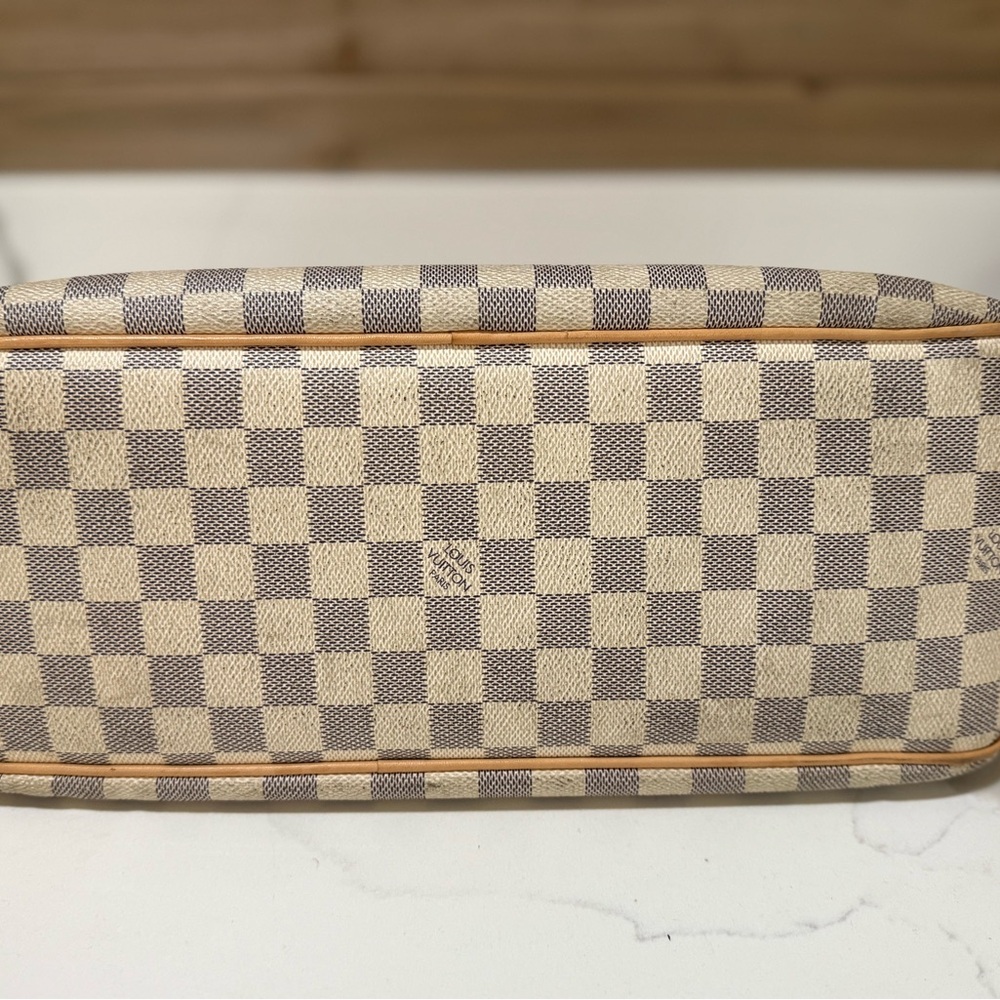 Louis Vuitton Damier Azur Canvas Shoulder Bag in White and Blue - Picture 5 of 9
